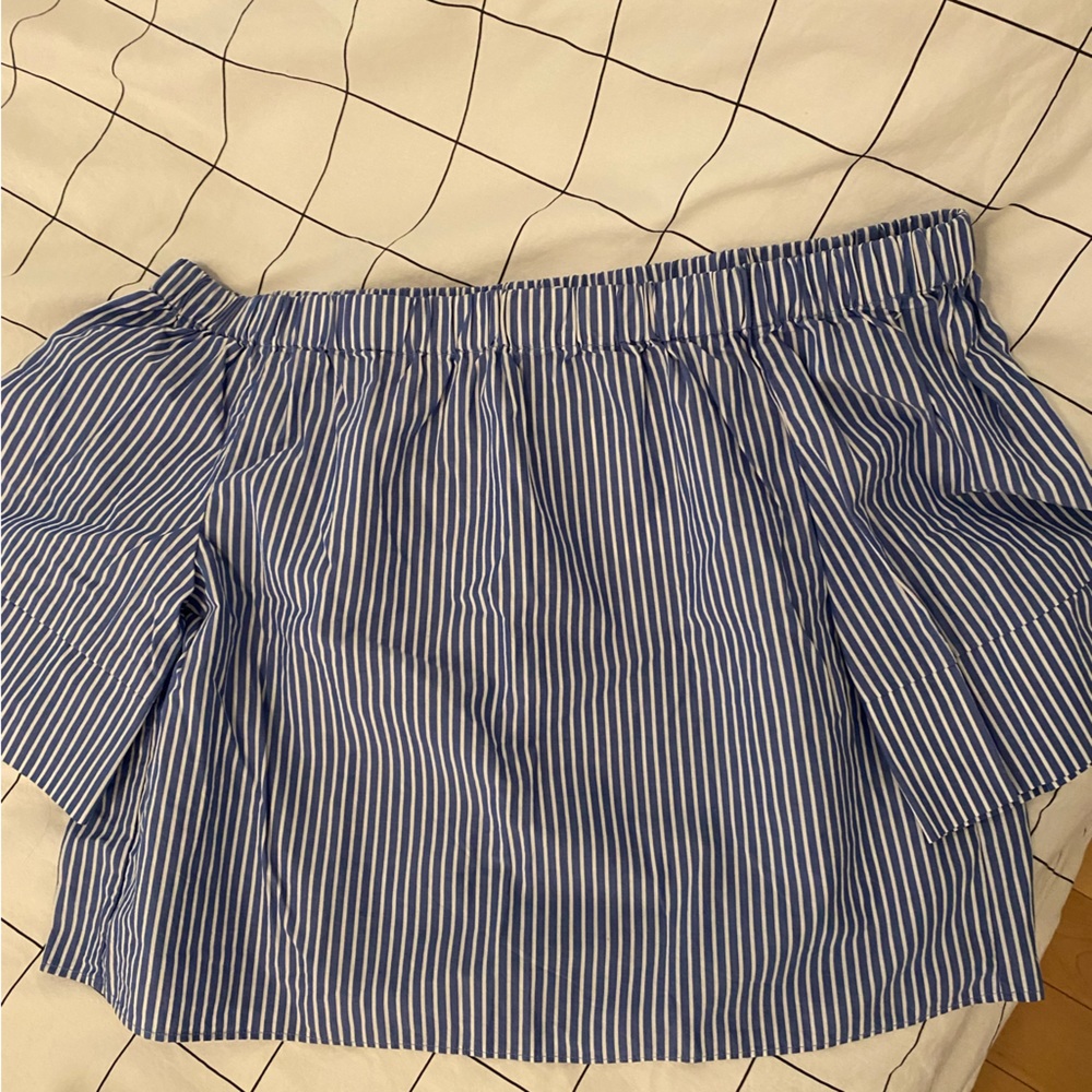 Oak and fort off shoulder blouse